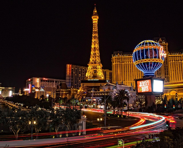 Best Hotels in Paris Near Eiffel Tower With Balcony Views for Couples