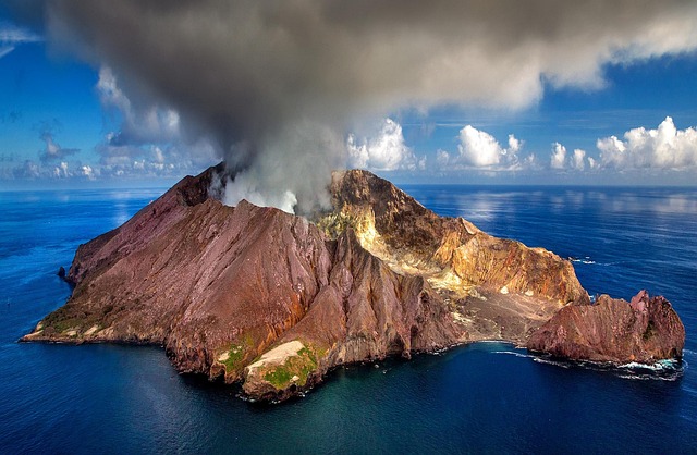Filipino Adventures Best Enjoyed Slowly, Island by Island
