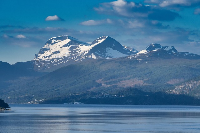 Fjord-View Hotels in Norway for Calm Nordic Luxury