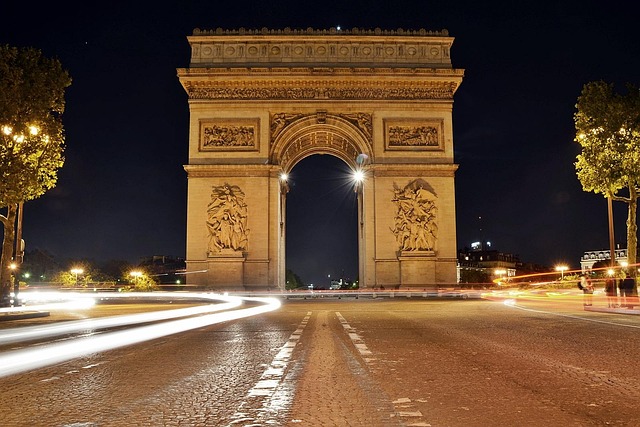 Luxury Hotels in Paris Champs Elysees With Premium Service and Central Location