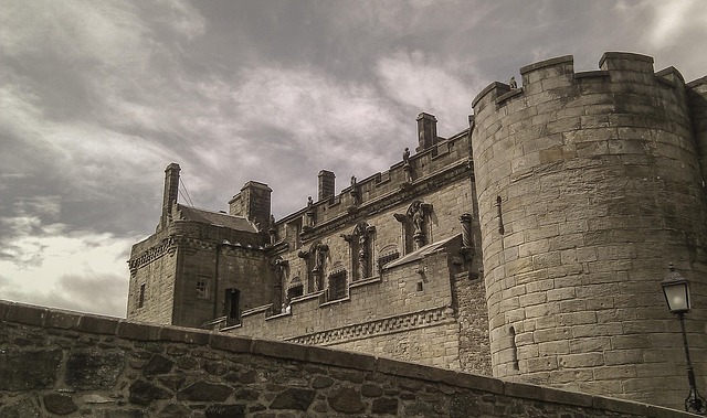 Luxury Scotland Travel Ideas for Highlands and Castle Comfort